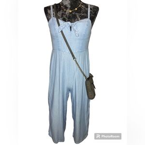 Women’s Old Navy Jumpsuit Chambray Size SMALL
